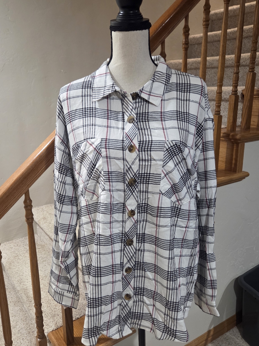 Maurices White Plaid Button-Down Shirt/tunic with Black and Red Lines